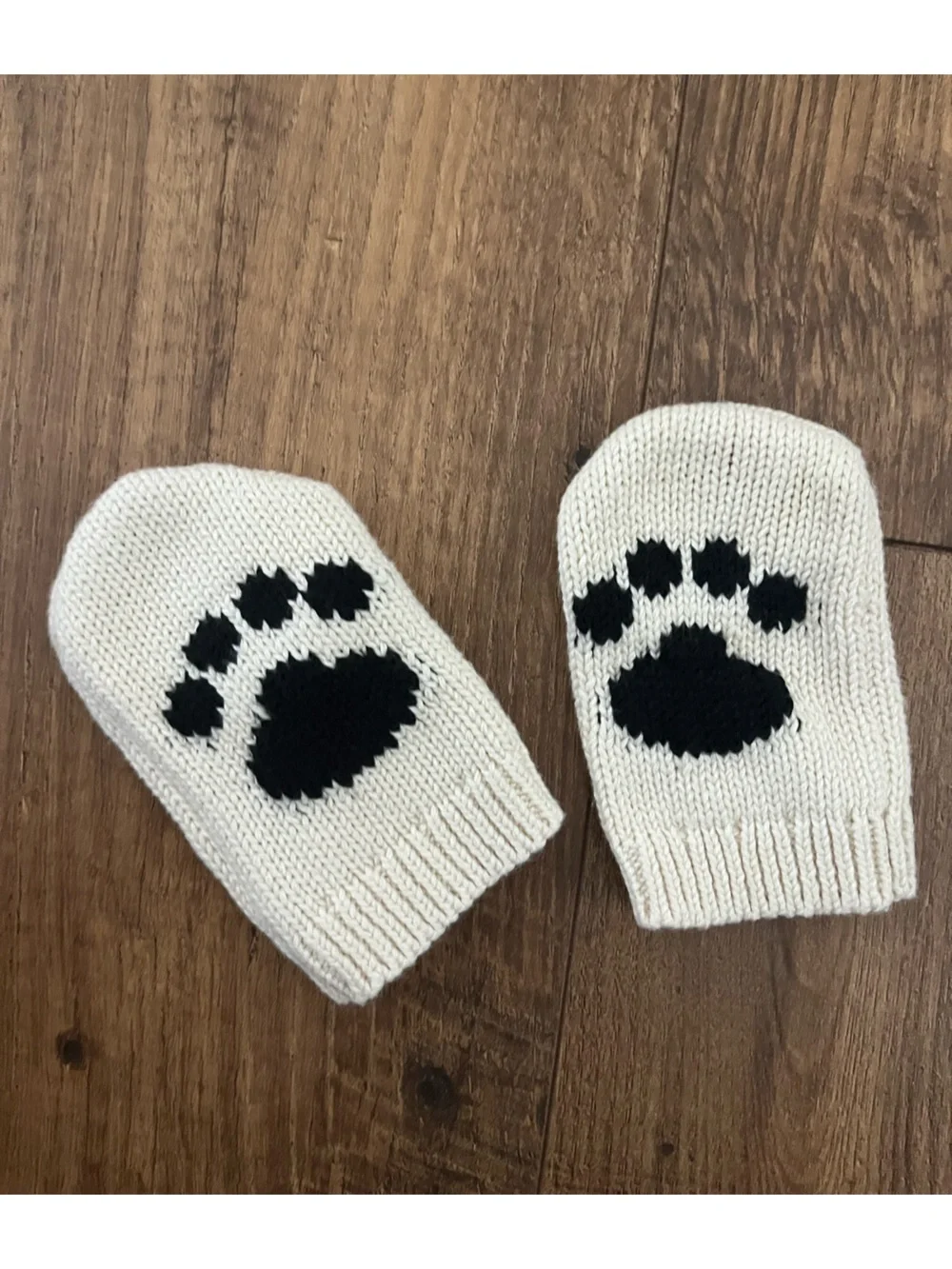 Baby Gap 101 Dalmations beanie hat and glove set 100% cotton